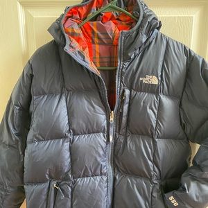 The North Face Boys REVERSIBLE puffer jacket
